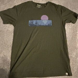 Cotopaxi short sleeve shirt Men’s Large